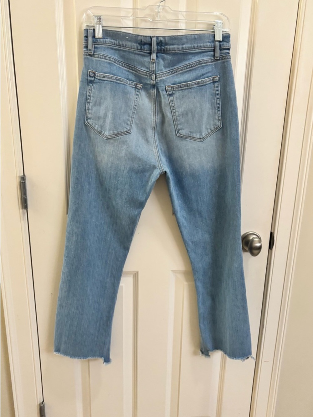LOFT High Waist Light Wash Cropped Raw Hem Kick Crop Jeans Size-8(29) - Picture 2 of 5